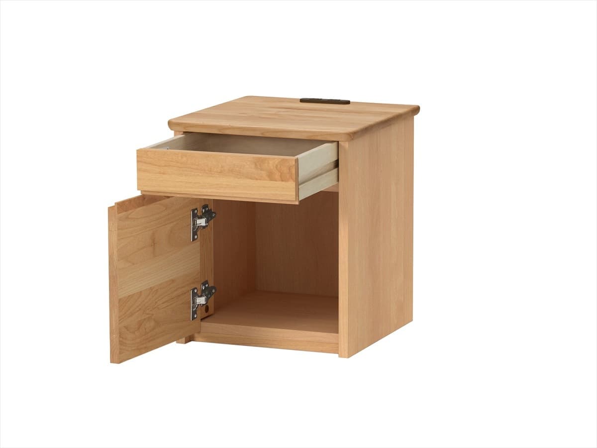 ナイトテーブル